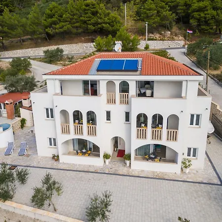 Daria 3 By Interhome * Marusici (Split-Dalmatia)