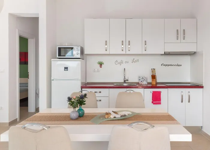 Apartamento Daria 3 By Interhome Marusici (Split-Dalmatia)